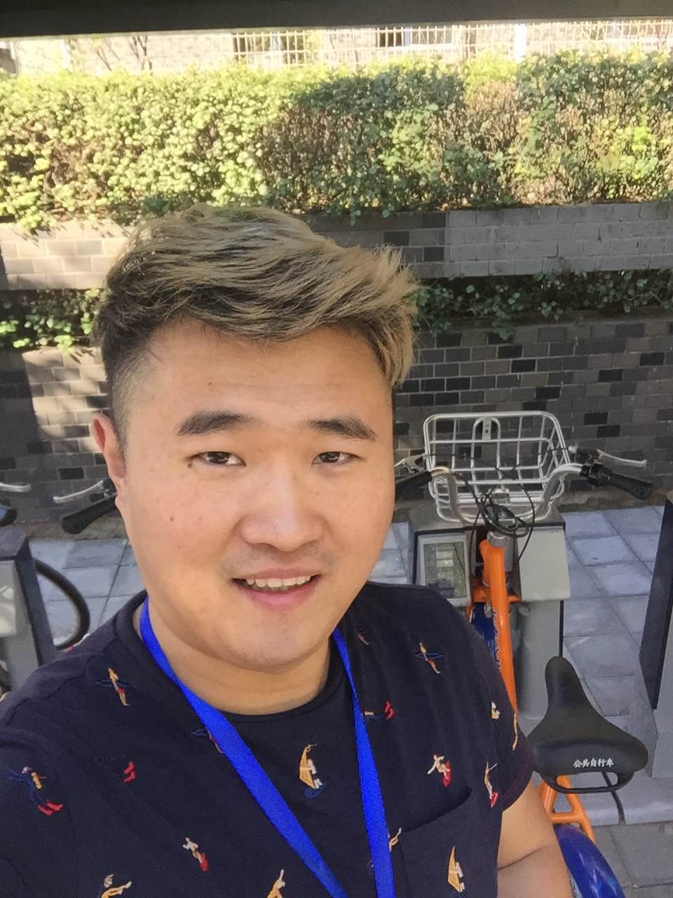 20160930134751_51275 超凡国际官网 - 不凡成绩非凡